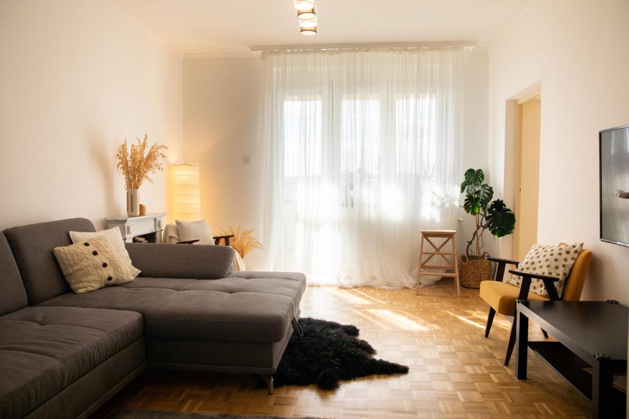 Firpo Apartman Eger Exterior foto