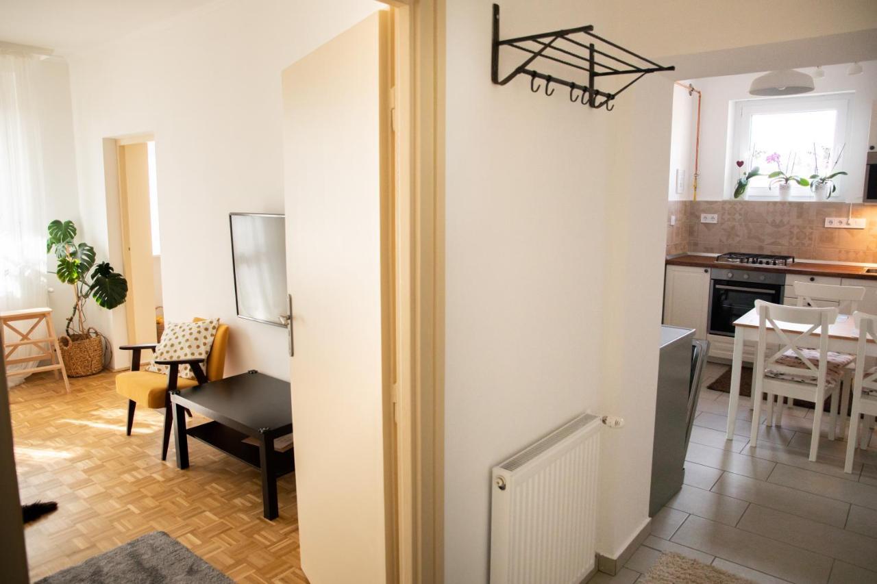 Firpo Apartman Eger Exterior foto